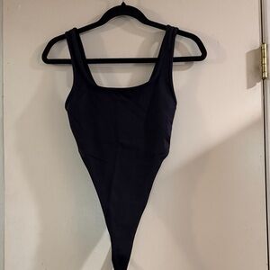 Alo Yoga Black High-Cut Scoop Neck Bodysuit